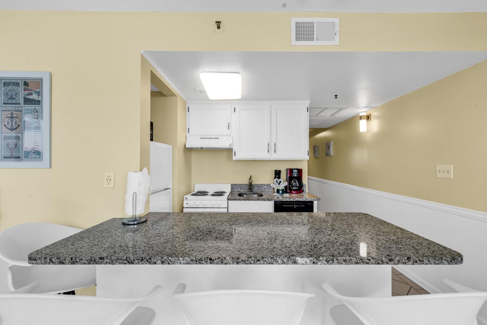 Oceanfront Condo Steps To The Beach W No Resort Fees Миртъл Бийч Екстериор снимка